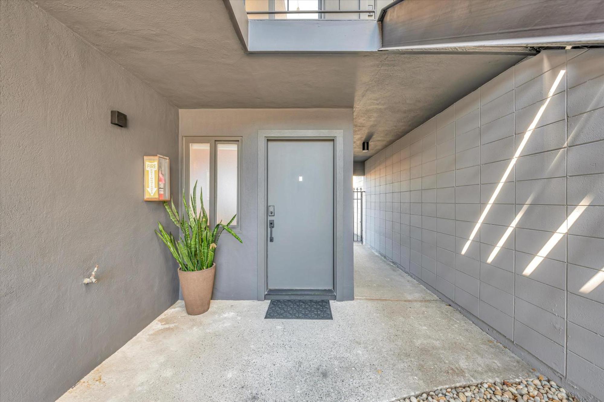 Silicon Valley Stay Apartments Сан-Карлос Екстер'єр фото